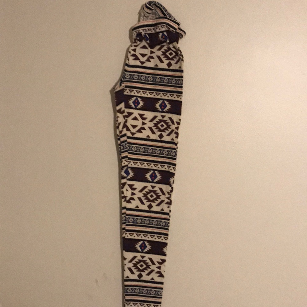 tribal print leggings